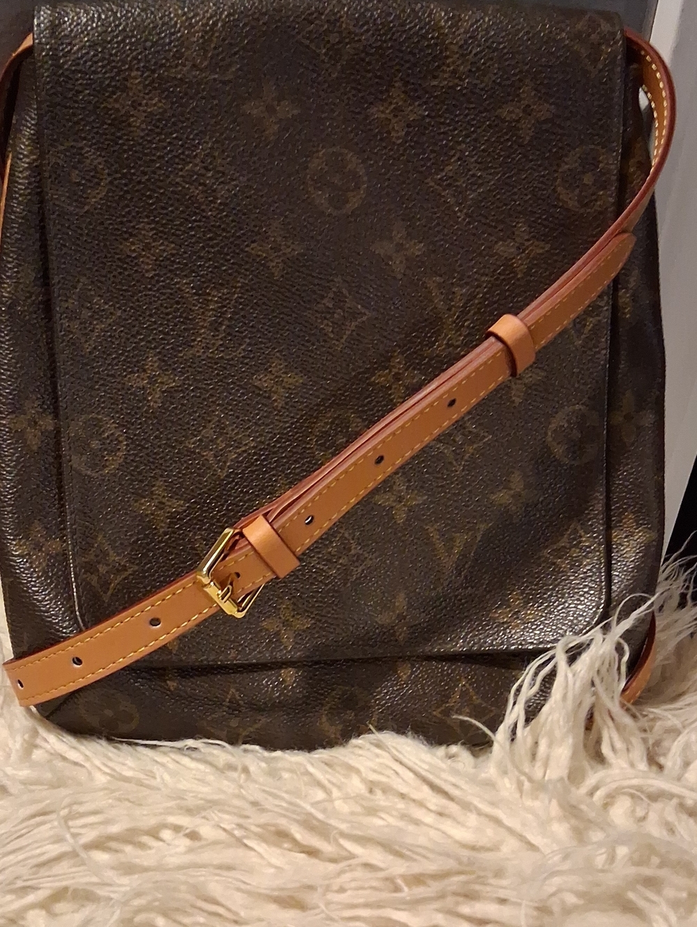 💯 percent Authentic LV Musette Salsa Crossbody